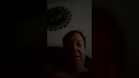 Snapshot of 4rtt43 chatting on 03-01-26, 08:05 robert online show from 03-01-26, 08:05