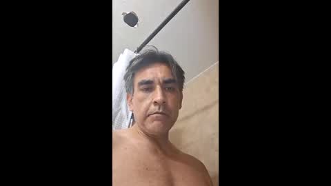 Snapshot of 4thethrillofit4 chatting on 05-12-26, 02:41 4thethrillofit4 online show from 05-12-26, 02:41