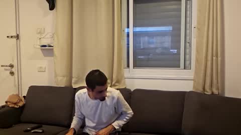 crazy101 online show from 11-30-25, 08:46