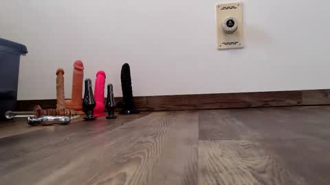 Snapshot of 555888000 chatting on 01-14-26, 10:54 Steven online show from 01-14-26, 10:54