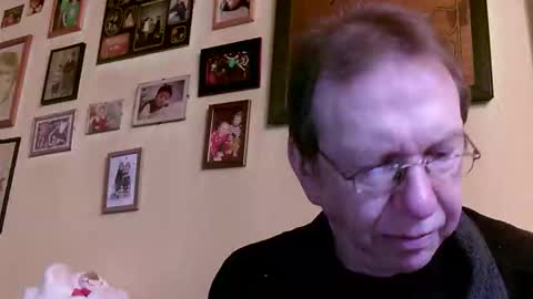 Snapshot of 64shorty chatting on 04-16-26, 10:27 64shorty online show from 04-16-26, 10:27