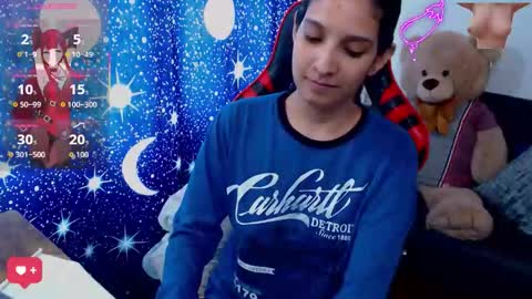 Snapshot of 69_shades chatting on 03-10-26, 08:03 lucero online show from 03-10-26, 08:03