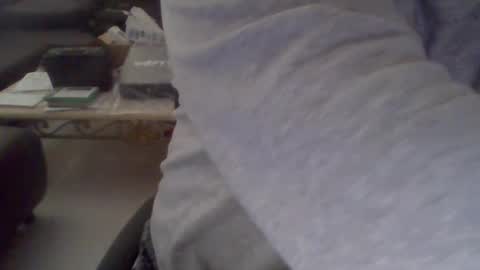 Snapshot of 69bigpanda69 chatting on 01-11-25, 09:46 Panda online show from 01-11-25, 09:46