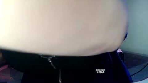 6_dream_9 online show from 10-10-25, 04:11