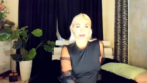 Snapshot of 6noangel66 chatting on 05-28-26, 01:47 SABOTAGE online show from 05-28-26, 01:47