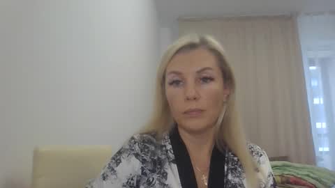 6siren online show from 10-10-25, 08:57