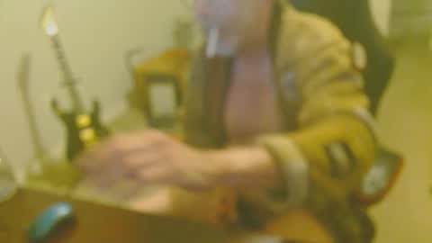 Snapshot of 6stringer62 chatting on 04-07-26, 09:10 6stringer62 online show from 04-07-26, 09:10