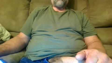 Snapshot of 73bddfm chatting on 09-28-25, 10:15 73bddfm online show from 09-28-25, 10:15