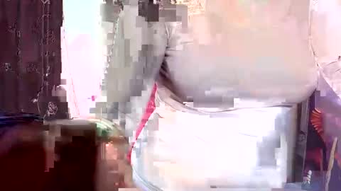 Snapshot of 77lilu chatting on 02-09-25, 10:42 Lilu online show from 02-09-25, 10:42