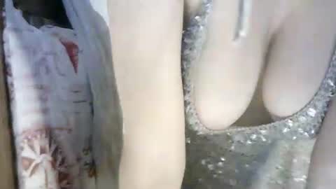 Snapshot of 77lilu chatting on 09-16-25, 09:38 Lilu online show from 09-16-25, 09:38