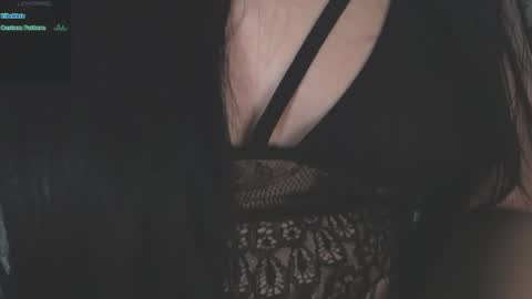 Snapshot of 77scarlett chatting on 12-19-24, 04:13 Scarlett online show from 12-19-24, 04:13