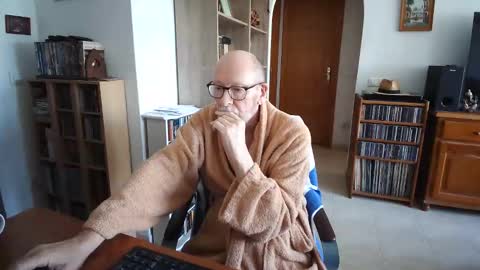  Papi  online show from 02-25-26, 10:03