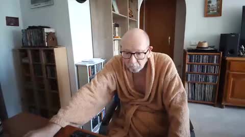  Papi  online show from 02-26-26, 10:14