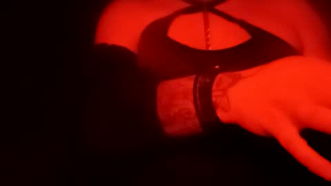 Snapshot of 7xofbadponylove chatting on 12-01-25, 05:01 7xofbadponylove online show from 12-01-25, 05:01