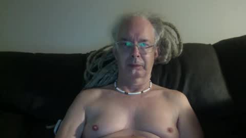 808dred online show from 04-01-26, 09:32