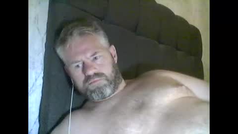 Snapshot of 81jonnyx chatting on 09-11-25, 09:48 81jonnyx online show from 09-11-25, 09:48