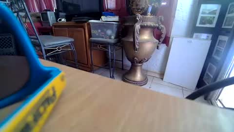 Snapshot of 86406stud chatting on 06-27-26, 12:26 86406stud online show from 06-27-26, 12:26