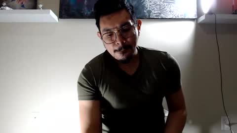 Snapshot of 8888_5555 chatting on 01-26-25, 03:17 Antonio online show from 01-26-25, 03:17