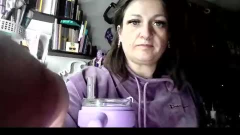 That girl online show from 07-02-26, 12:22