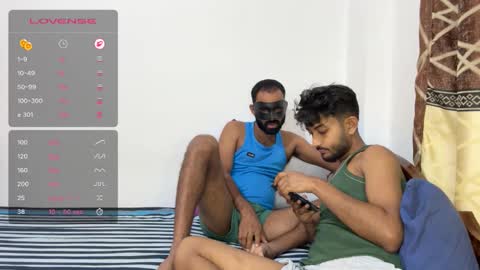 Snapshot of 89shanandshayan chatting on 03-04-26, 04:02 shan and shayan online show from 03-04-26, 04:02