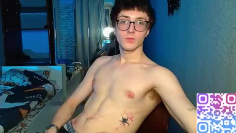 Snapshot of 8_goat chatting on 11-30-25, 12:14 Phillip online show from 11-30-25, 12:14