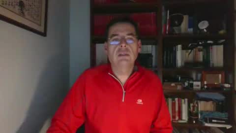 8age online show from 12-16-25, 10:15