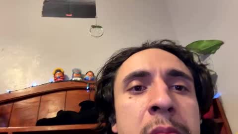 Snapshot of 8inchandres chatting on 01-29-25, 12:24 Andy online show from 01-29-25, 12:24