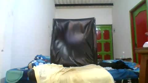 8inchesedge online show from 03-07-26, 07:16