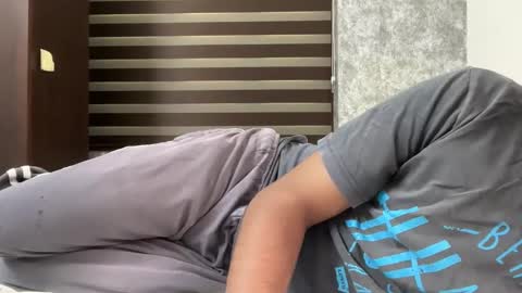 Snapshot of 8inchindianrocket chatting on 12-05-25, 05:16 Skinny tight ass man online show from 12-05-25, 05:16