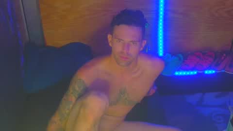 EvelDicknievel1 online show from 09-15-25, 09:31