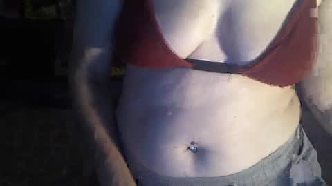 Snapshot of 8mistress8 chatting on 06-26-26, 06:56 8MISTRESS8 online show from 06-26-26, 06:56