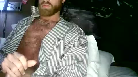 Snapshot of 90210screamer chatting on 12-04-24, 08:29 90210screamer online show from 12-04-24, 08:29