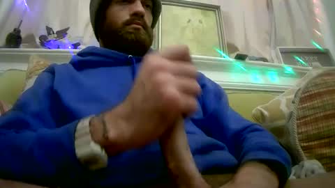 Snapshot of 90210screamer chatting on 12-22-24, 10:28 90210screamer online show from 12-22-24, 10:28