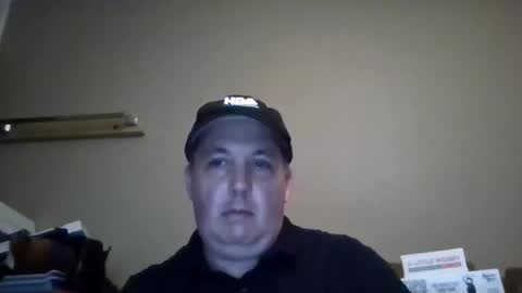 Snapshot of 99actorguy99 chatting on 05-11-26, 07:44 99actorguy99 online show from 05-11-26, 07:44