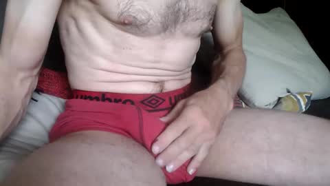 Snapshot of 99scarface99 chatting on 06-10-26, 01:43 scarface99 online show from 06-10-26, 01:43