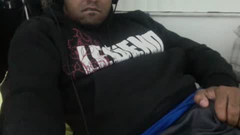 Snapshot of 9inchhammer chatting on 02-20-25, 01:03 9inchhammer online show from 02-20-25, 01:03