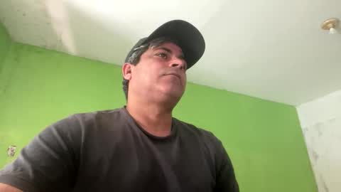 9vinhocamshow online show from 10-31-25, 11:22