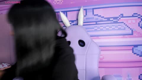 Alice  online show from 10-30-25, 03:08