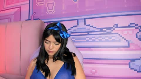 Snapshot of _18alice chatting on 05-15-26, 05:36 Alice online show from 05-15-26, 05:36