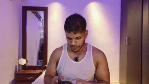 Snapshot of _28omar chatting on 05-28-26, 02:42 _28omar online show from 05-28-26, 02:42