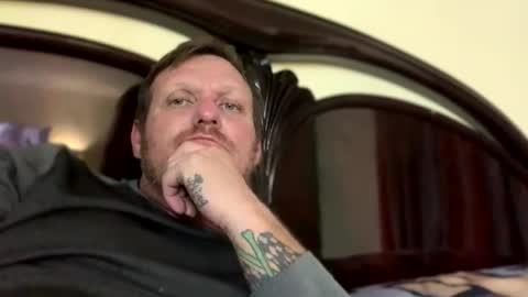 Snapshot of _5120100_kmarty25660 chatting on 11-22-25, 10:25 _5120100_kmarty25660 online show from 11-22-25, 10:25