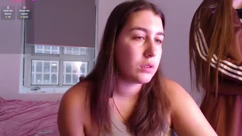 EMILY AND  MARCUS online show from 02-11-26, 10:42