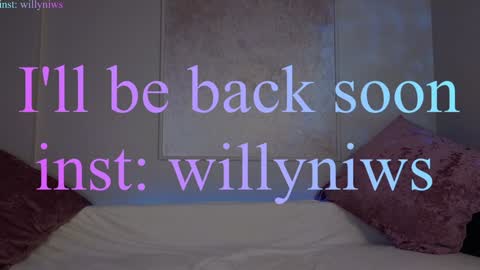 Snapshot of _a_n_n_y_ chatting on 01-18-25, 08:52 Willow online show from 01-18-25, 08:52