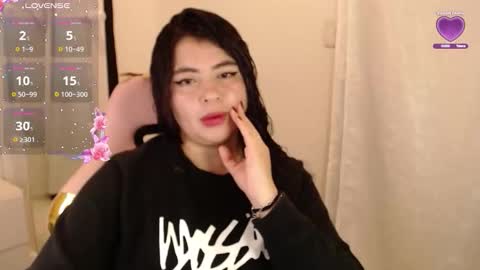 Snapshot of _aafrodita__ chatting on 11-19-25, 05:18 Alexa online show from 11-19-25, 05:18