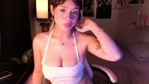 abigaill online show from 06-14-26, 06:15