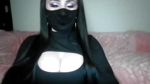 Snapshot of _adela_c chatting on 12-21-24, 07:06 Adela online show from 12-21-24, 07:06