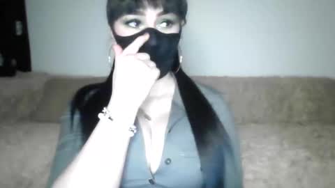 Snapshot of _adela_c chatting on 01-08-25, 10:16 Adela online show from 01-08-25, 10:16
