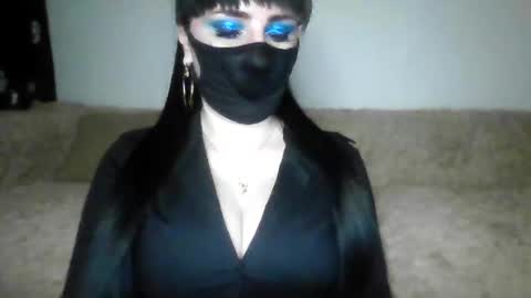 Snapshot of _adela_c chatting on 01-12-25, 10:12 Adela online show from 01-12-25, 10:12