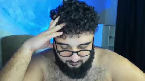 Snapshot of _alan_bear_ chatting on 01-06-25, 11:31 Alan online show from 01-06-25, 11:31