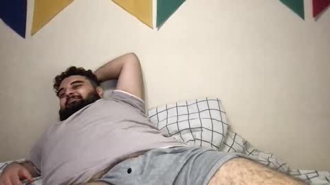 Snapshot of _alan_bear_ chatting on 09-22-25, 09:28 Alan online show from 09-22-25, 09:28